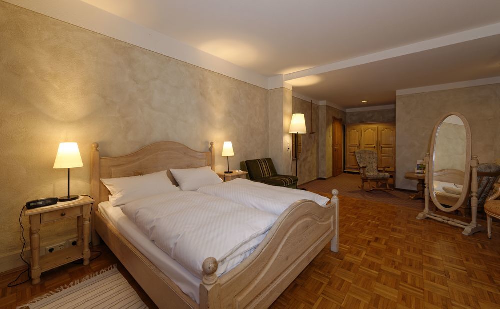 Hotel & Brauereigasthof Drei Kronen Меммельсдорф Экстерьер фото
